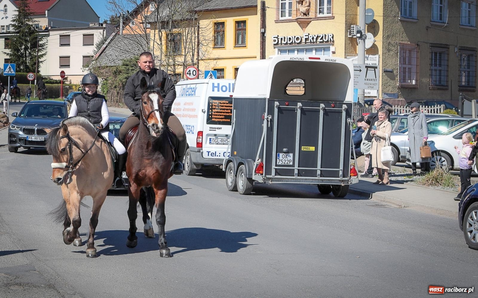 Zdjęcie w galerii na portalu naszraciborz.pl: Wielkanocny objazd pól w powiecie raciborskim [BIEŃKOWICE, PIETROWICE WLK., SUDÓŁ] wiadomości z regionu