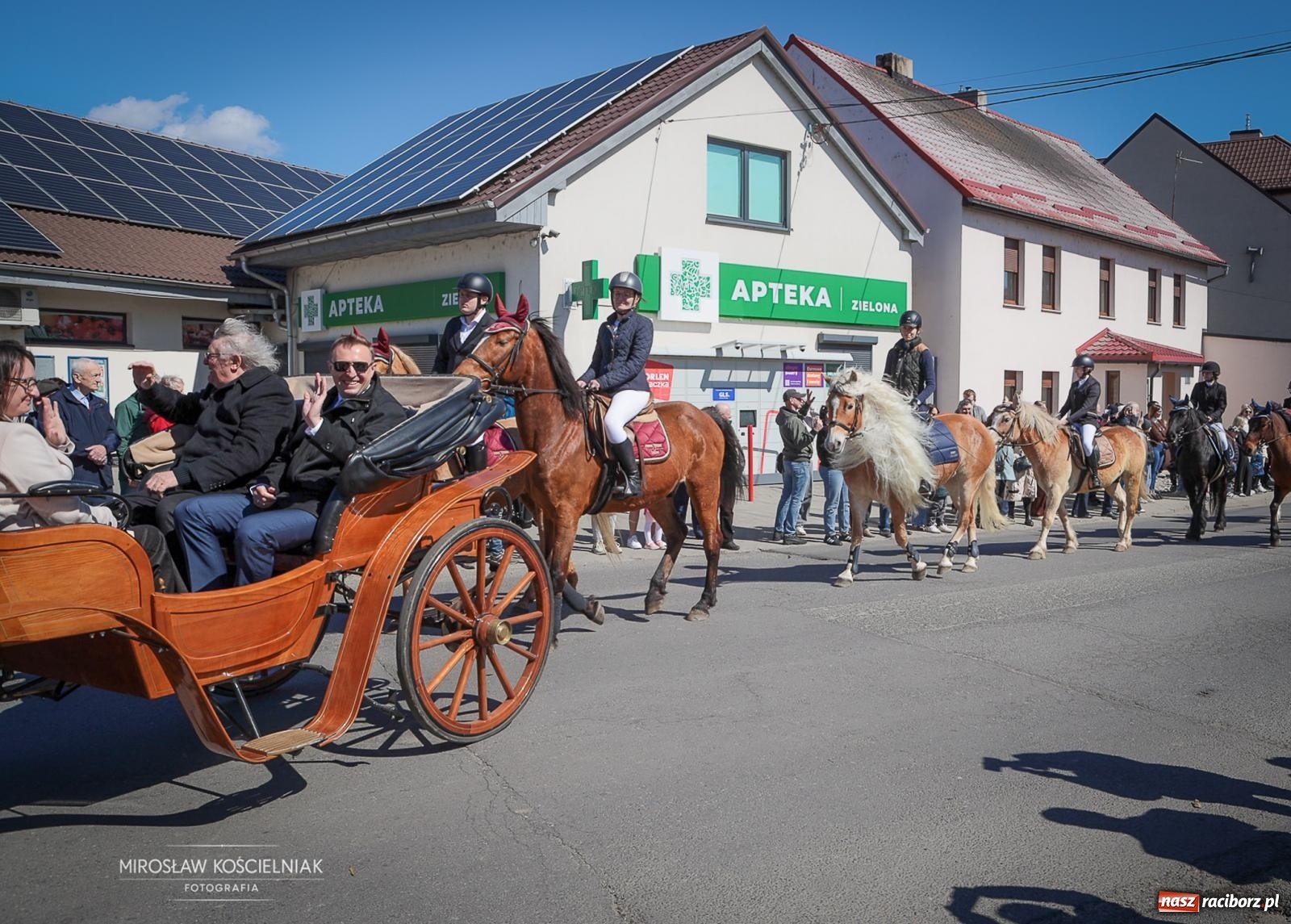 Zdjęcie w galerii na portalu naszraciborz.pl: Wielkanocny objazd pól w powiecie raciborskim [BIEŃKOWICE, PIETROWICE WLK., SUDÓŁ] wiadomości z regionu