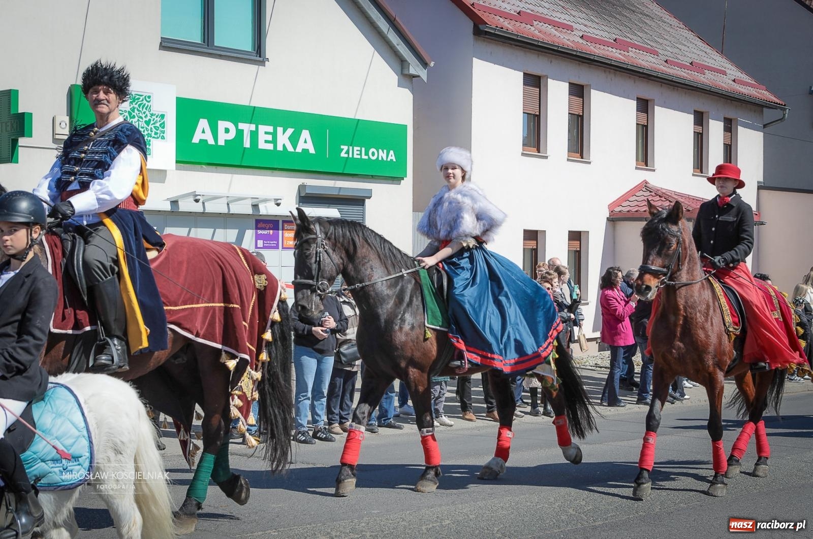 Zdjęcie w galerii na portalu naszraciborz.pl: Wielkanocny objazd pól w powiecie raciborskim [BIEŃKOWICE, PIETROWICE WLK., SUDÓŁ] wiadomości z regionu