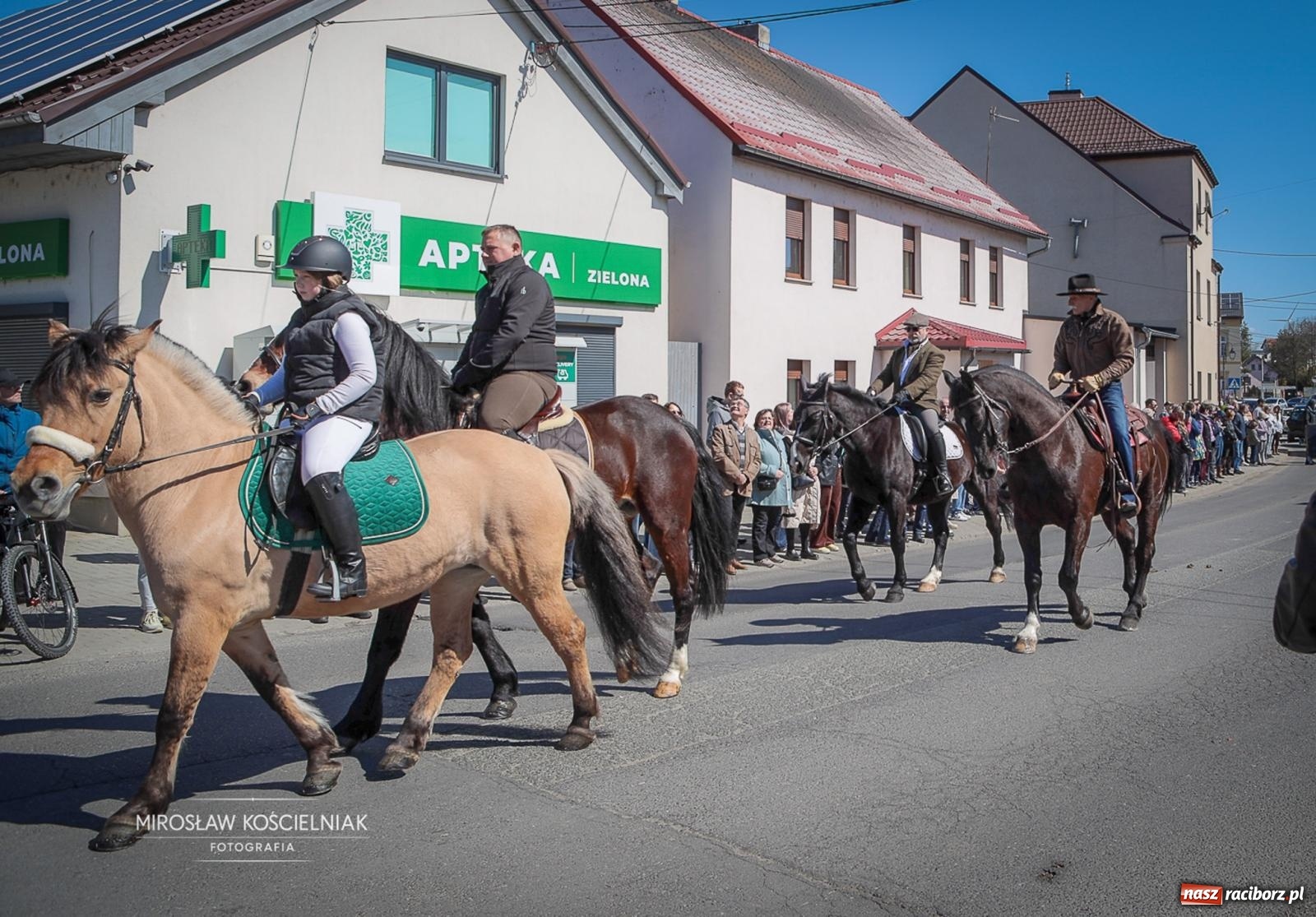 Zdjęcie w galerii na portalu naszraciborz.pl: Wielkanocny objazd pól w powiecie raciborskim [BIEŃKOWICE, PIETROWICE WLK., SUDÓŁ] wiadomości z regionu