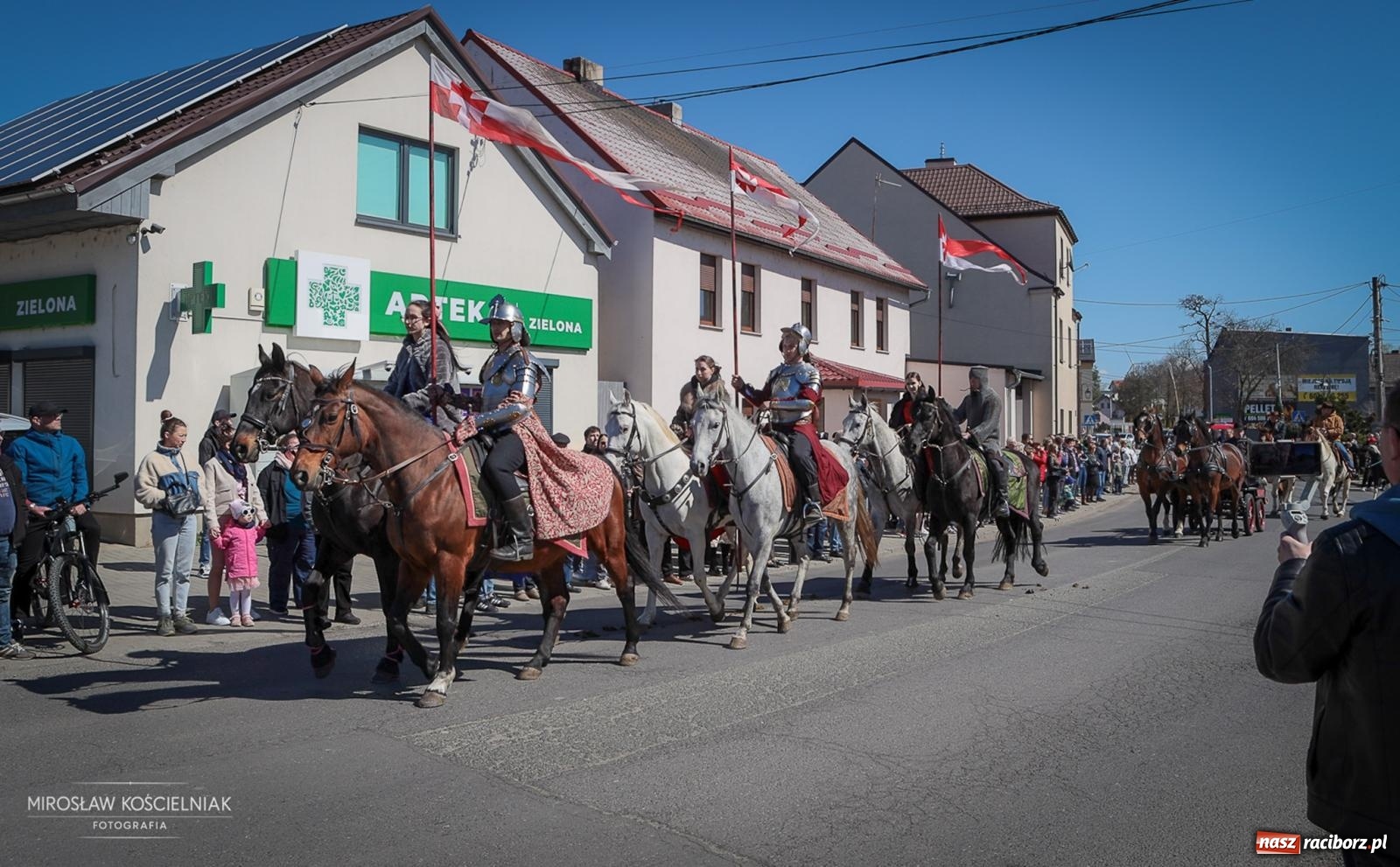 Zdjęcie w galerii na portalu naszraciborz.pl: Wielkanocny objazd pól w powiecie raciborskim [BIEŃKOWICE, PIETROWICE WLK., SUDÓŁ] wiadomości z regionu
