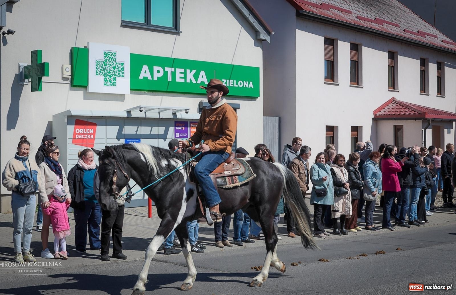 Zdjęcie w galerii na portalu naszraciborz.pl: Wielkanocny objazd pól w powiecie raciborskim [BIEŃKOWICE, PIETROWICE WLK., SUDÓŁ] wiadomości z regionu