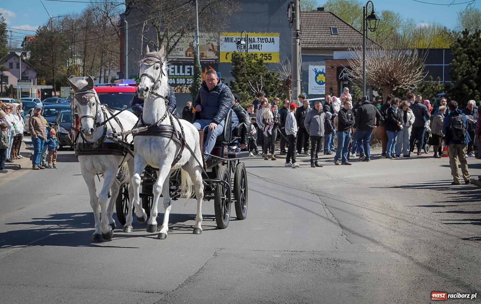 Zdjęcie w galerii na portalu naszraciborz.pl: Wielkanocny objazd pól w powiecie raciborskim [BIEŃKOWICE, PIETROWICE WLK., SUDÓŁ] wiadomości z regionu