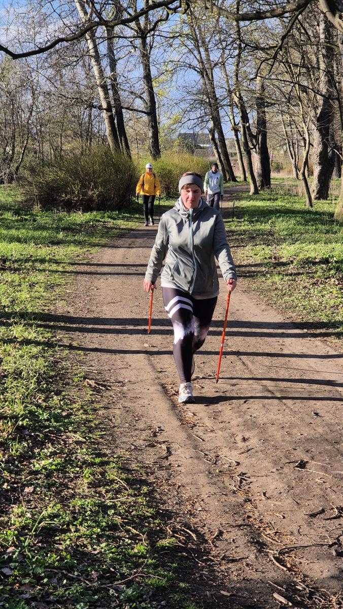 Zdjęcie w galerii na portalu naszraciborz.pl: Racibórz rozpoczął sezon aktywności na świeżym powietrzu. Nowością zajęcia ChodzęBoLubię wiadomości z regionu