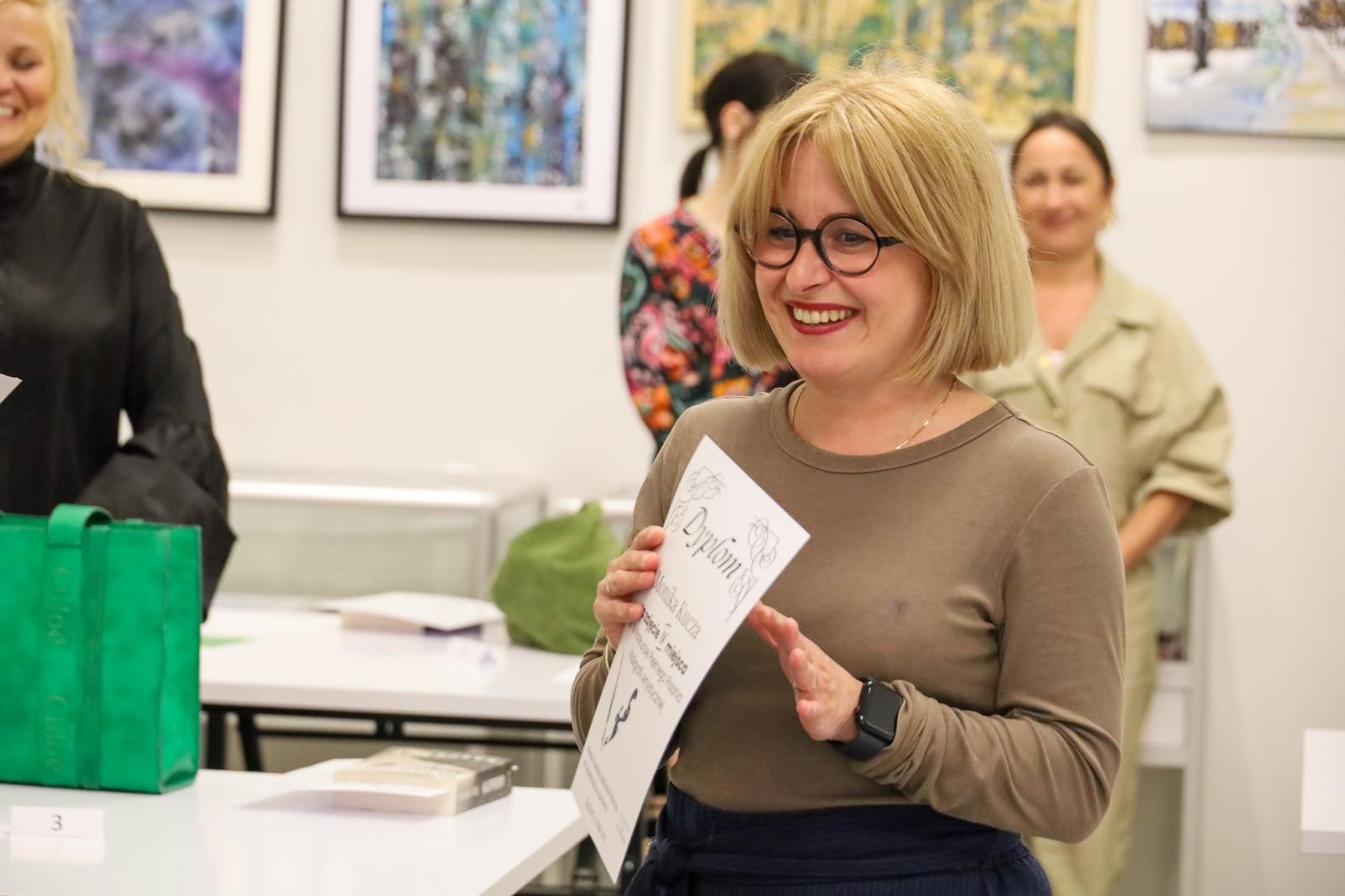 Zdjęcie w galerii na portalu naszraciborz.pl: Weź udział w V Konkursie Pięknego Pisania i Kaligrafii Artystycznej dla dorosłych  wiadomości z regionu