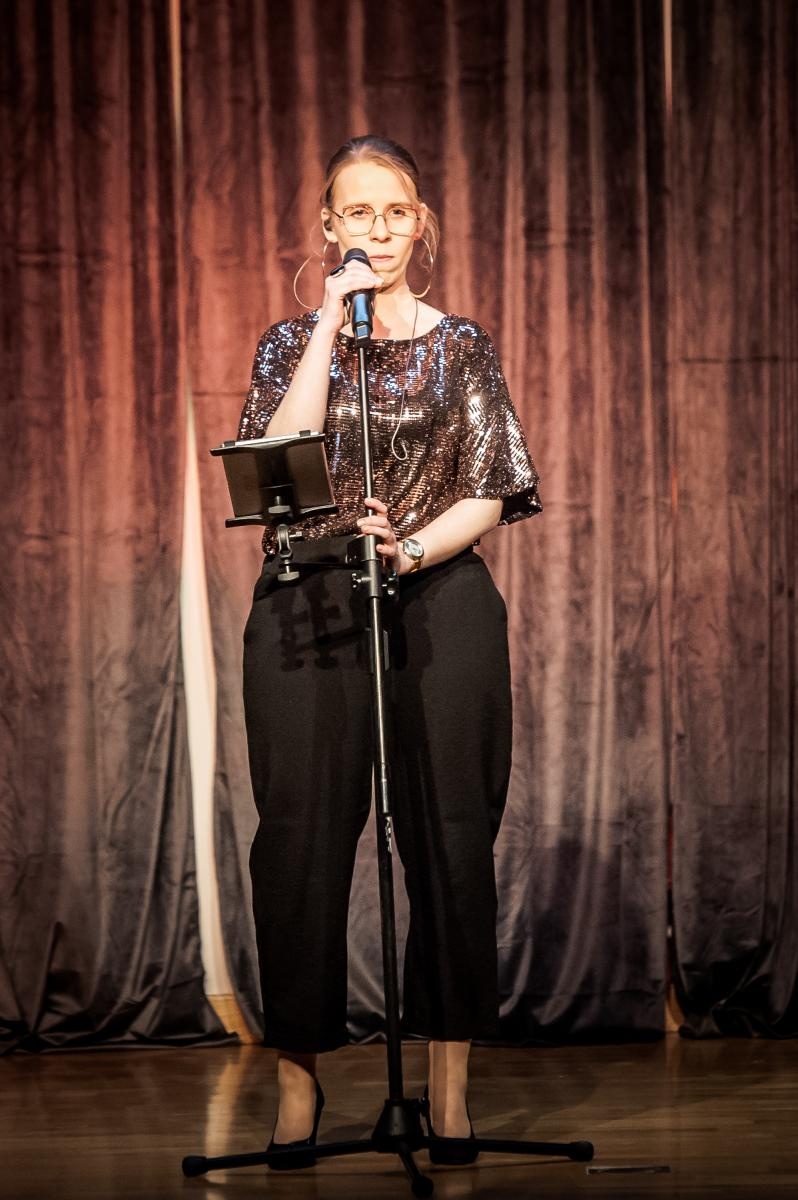 Zdjęcie w galerii na portalu naszraciborz.pl: Mroczne historie i muzyka filmowa na Zamku Piastowskim [FOTO i WIDEO] wiadomości z regionu