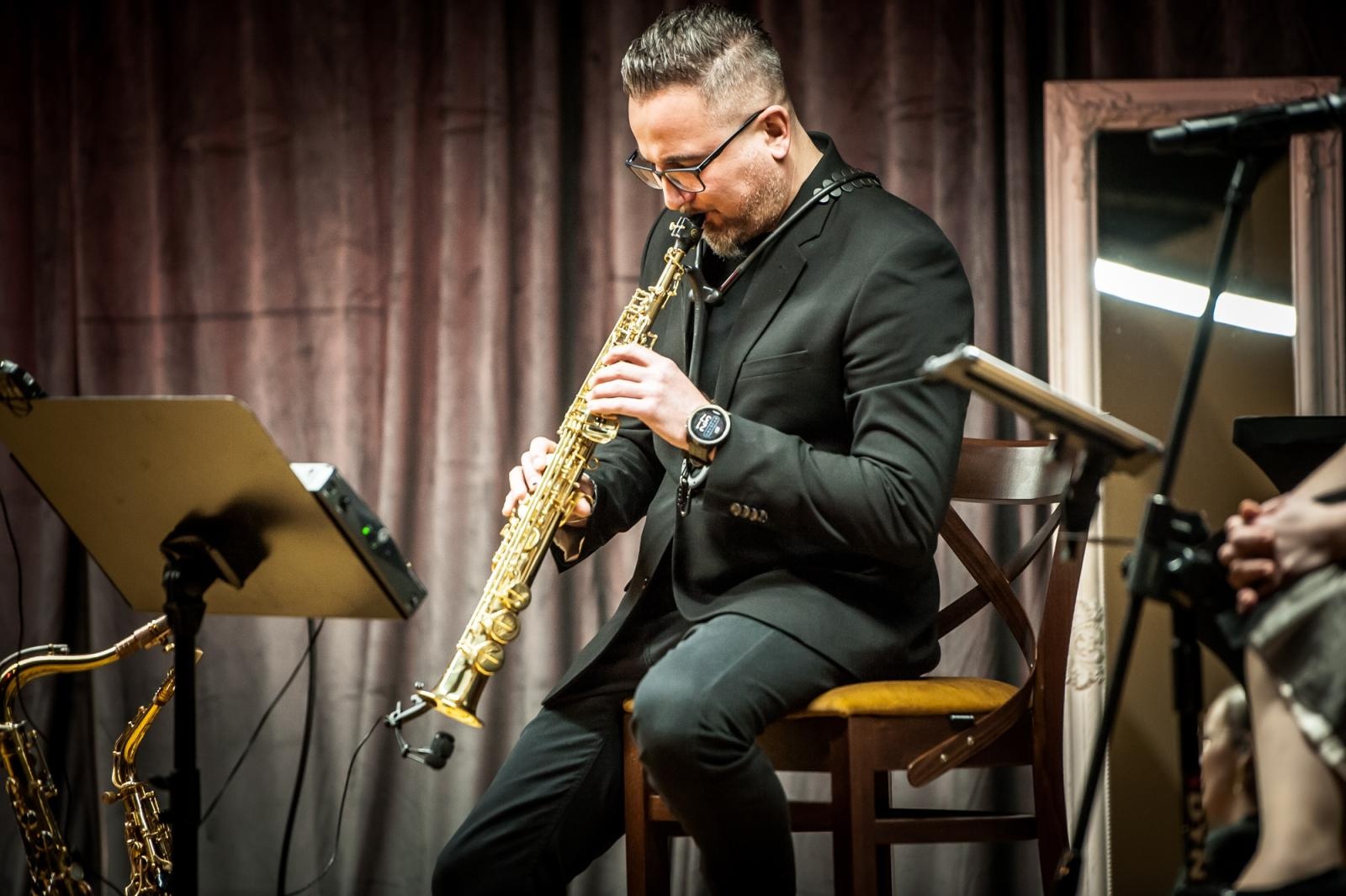 Zdjęcie w galerii na portalu naszraciborz.pl: Mroczne historie i muzyka filmowa na Zamku Piastowskim [FOTO i WIDEO] wiadomości z regionu