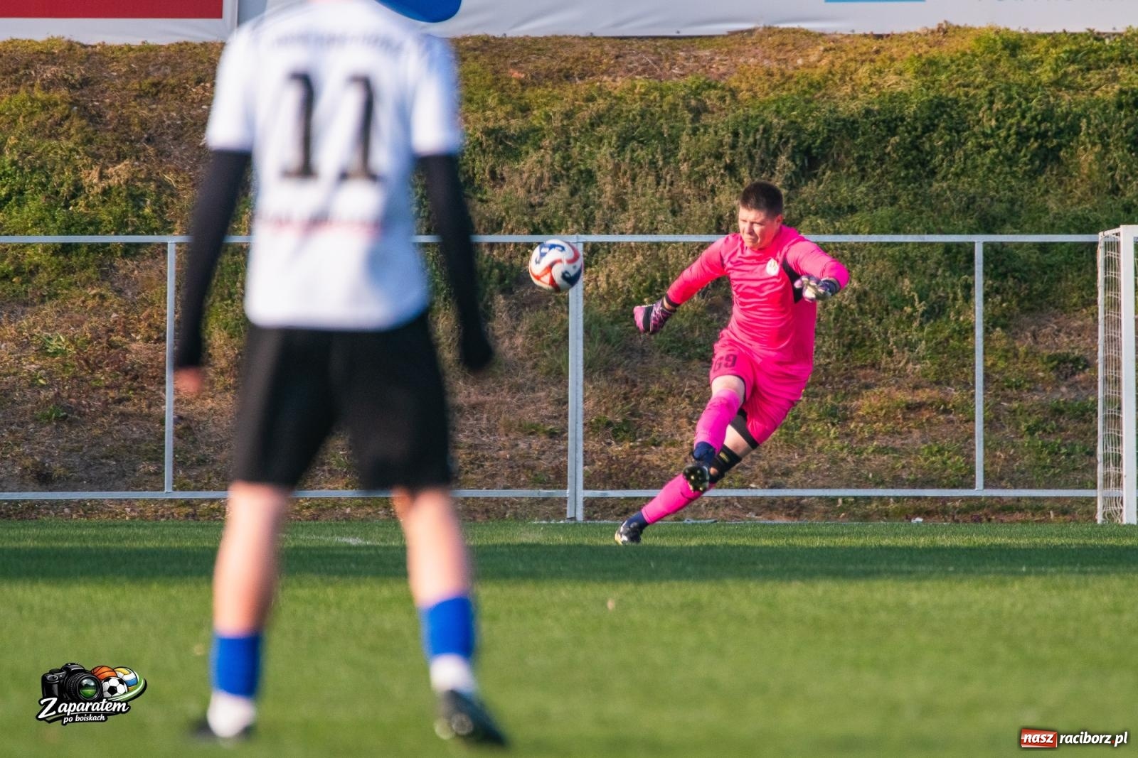 Zdjęcie w galerii na portalu naszraciborz.pl: Dramat lidera przy Srebrnej. Unia straciła punkty w samej końcówce [FOTO] wiadomości z regionu