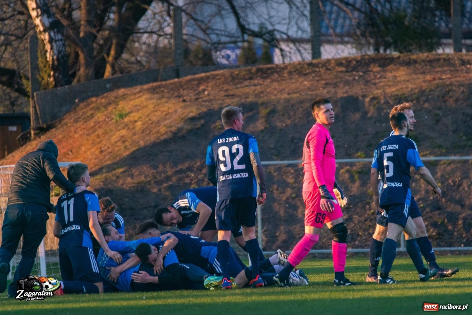 Zdjęcie w galerii na portalu naszraciborz.pl: Dramat lidera przy Srebrnej. Unia straciła punkty w samej końcówce [FOTO] wiadomości z regionu