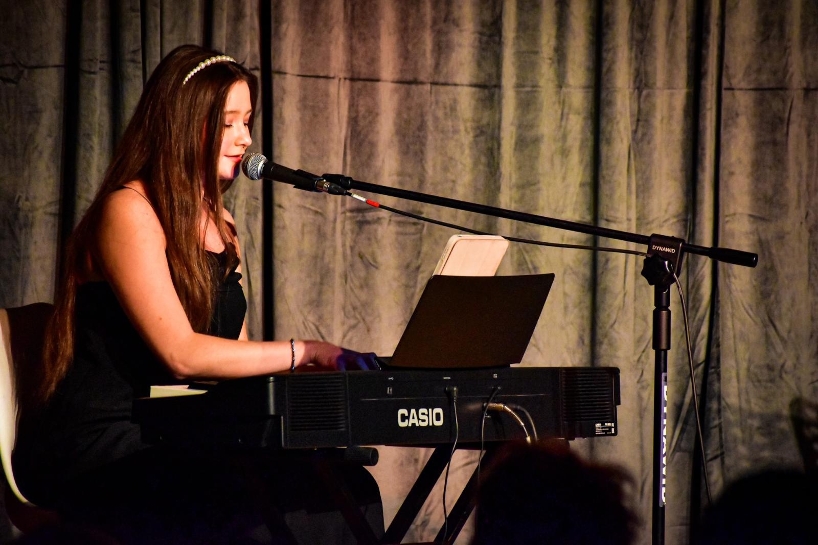 Zdjęcie w galerii na portalu naszraciborz.pl: Smooth Jazz Cafe i nuta historii na Zamku Piastowskim w Raciborzu wiadomości z regionu