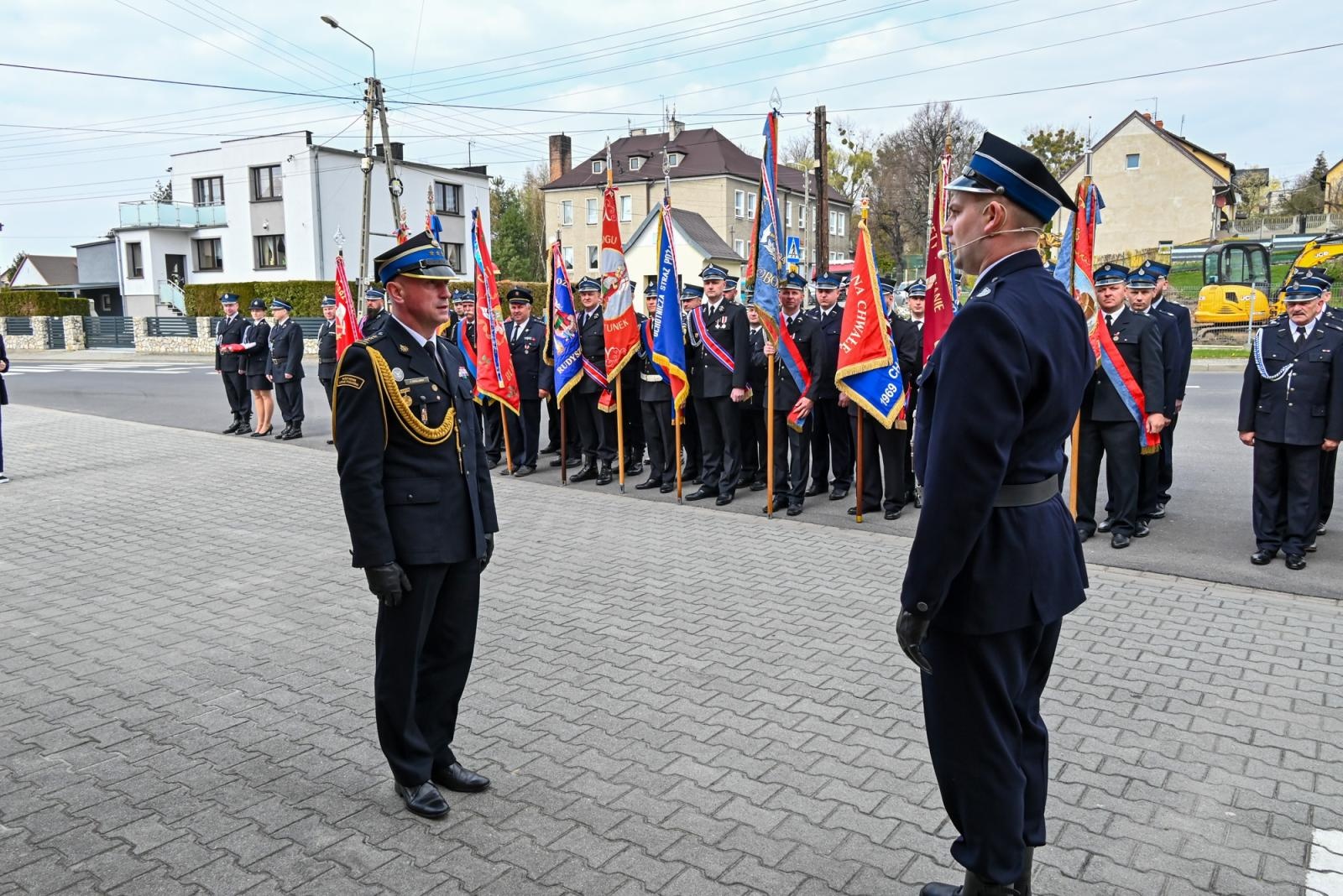Zdjęcie w galerii na portalu naszraciborz.pl: Nowy mercedes dla OSP Owsiszcze. Uroczyste przekazanie kluczyków do nowego wozu wiadomości z regionu