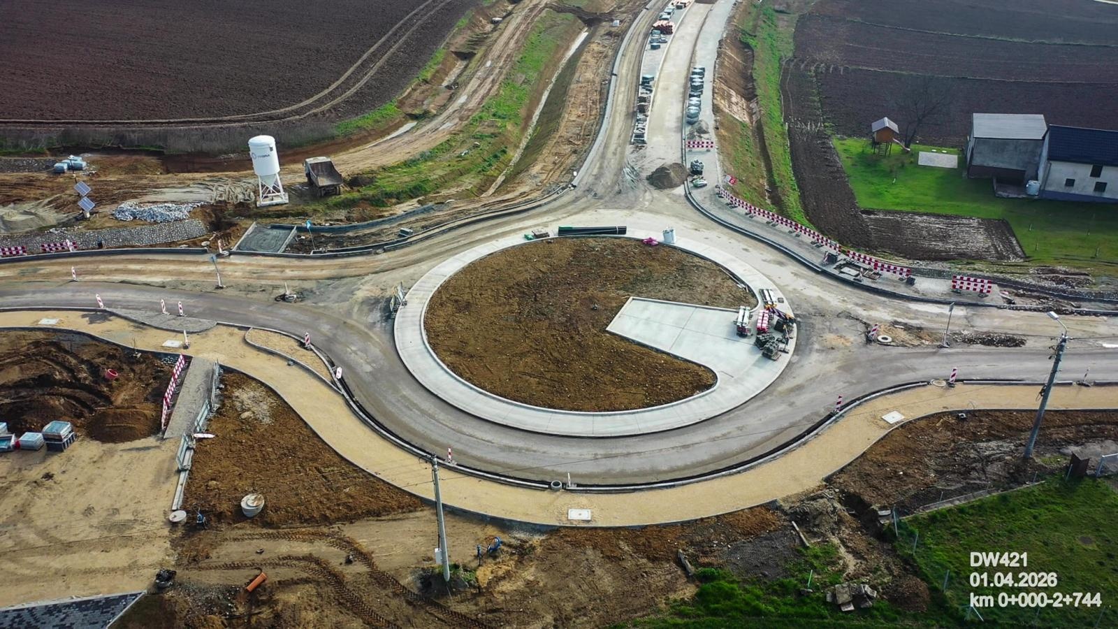 Zdjęcie w galerii na portalu naszraciborz.pl: Most na Odrze coraz bliżej. Zakończono nasuwanie konstrukcji, finisz inwestycji w 2027 roku [FOTO 03.2026] wiadomości z regionu