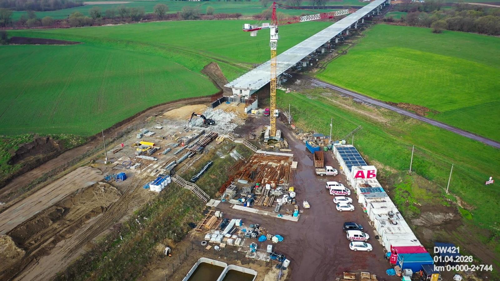 Zdjęcie w galerii na portalu naszraciborz.pl: Most na Odrze coraz bliżej. Zakończono nasuwanie konstrukcji, finisz inwestycji w 2027 roku [FOTO 03.2026] wiadomości z regionu