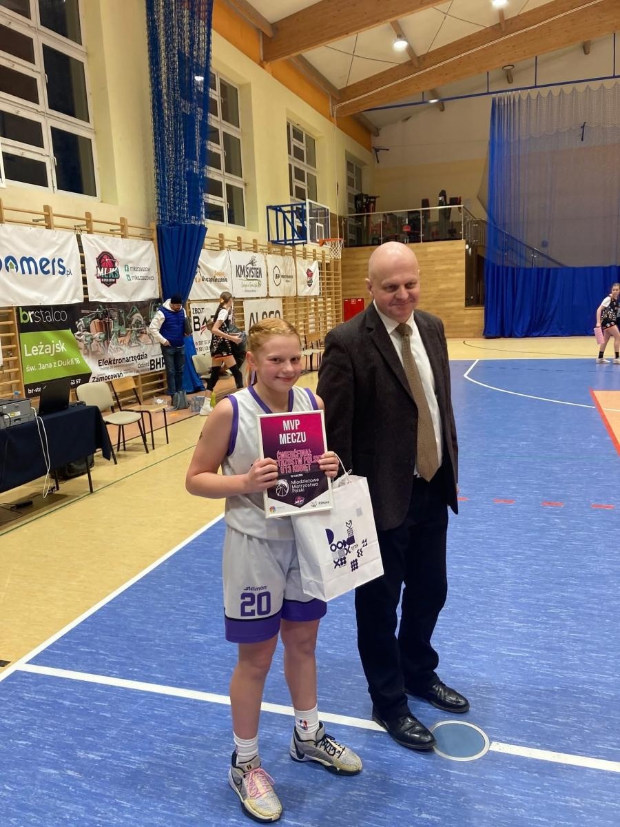 Zdjęcie w galerii na portalu naszraciborz.pl: Historyczny sukces koszykarek z Raciborza! MiniBasketball w półfinale Mistrzostw Polski wiadomości z regionu