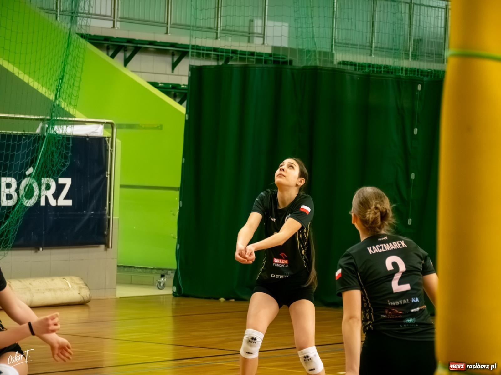 Zdjęcie w galerii na portalu naszraciborz.pl: Puchar Ligi Kobiet. Mecze pełne emocji w hali przy ul. Łąkowej [FOTO] wiadomości z regionu
