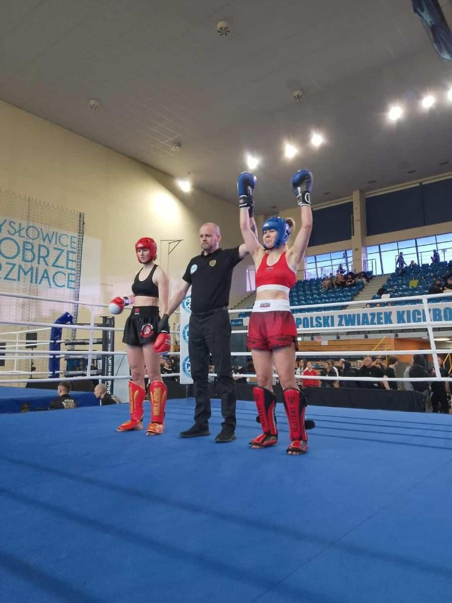 Zdjęcie w galerii na portalu naszraciborz.pl: Medalowe żniwa w Mysłowicach: Fijałkowska i Kinal na podium Mistrzostw Polski K-1 wiadomości z regionu