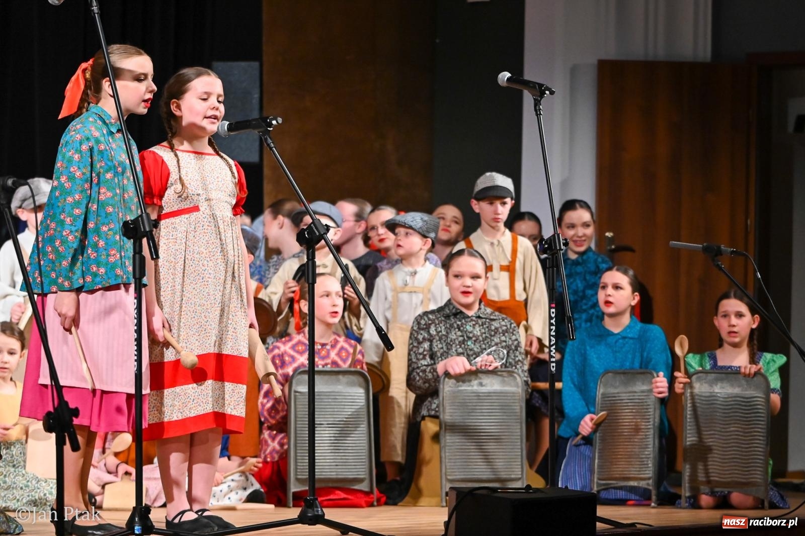 Zdjęcie w galerii na portalu naszraciborz.pl: Wesele Śląskie przyciągnęło tłumy do RCK [FOTO] wiadomości z regionu
