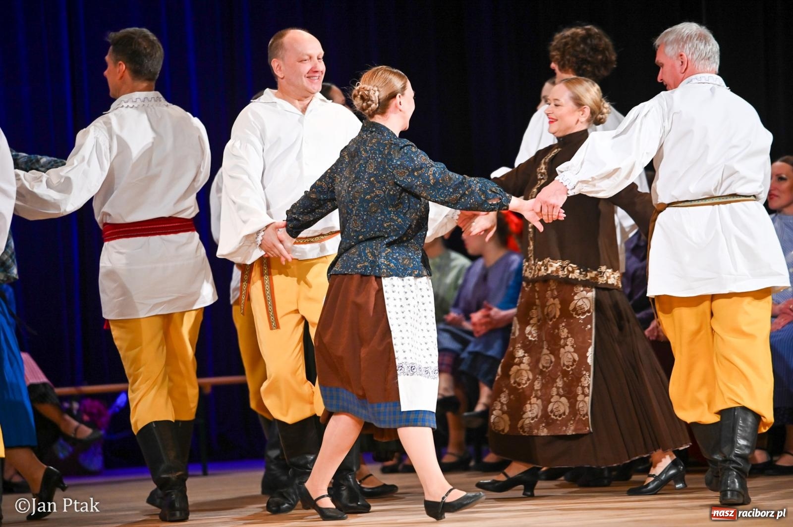 Zdjęcie w galerii na portalu naszraciborz.pl: Wesele Śląskie przyciągnęło tłumy do RCK [FOTO] wiadomości z regionu