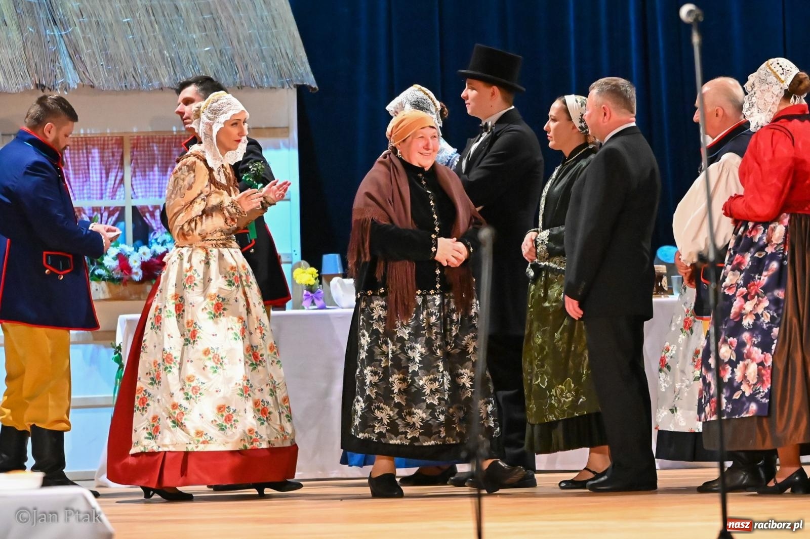 Zdjęcie w galerii na portalu naszraciborz.pl: Wesele Śląskie przyciągnęło tłumy do RCK [FOTO] wiadomości z regionu