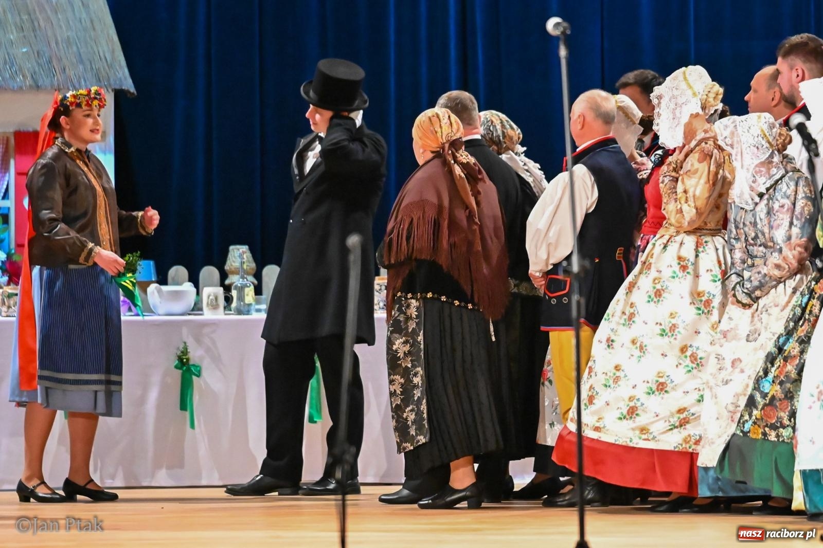 Zdjęcie w galerii na portalu naszraciborz.pl: Wesele Śląskie przyciągnęło tłumy do RCK [FOTO] wiadomości z regionu