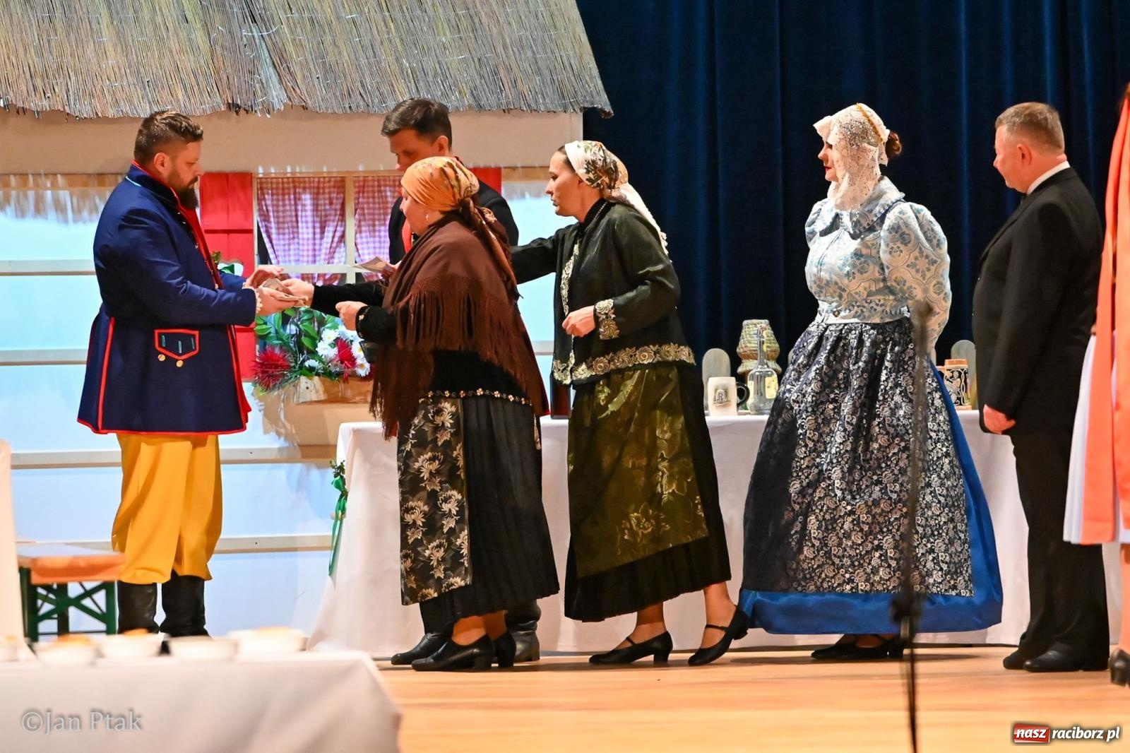 Zdjęcie w galerii na portalu naszraciborz.pl: Wesele Śląskie przyciągnęło tłumy do RCK [FOTO] wiadomości z regionu