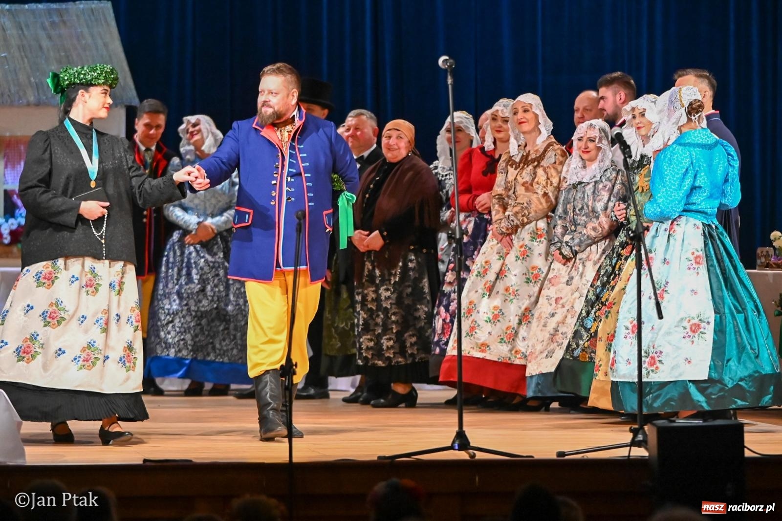 Zdjęcie w galerii na portalu naszraciborz.pl: Wesele Śląskie przyciągnęło tłumy do RCK [FOTO] wiadomości z regionu