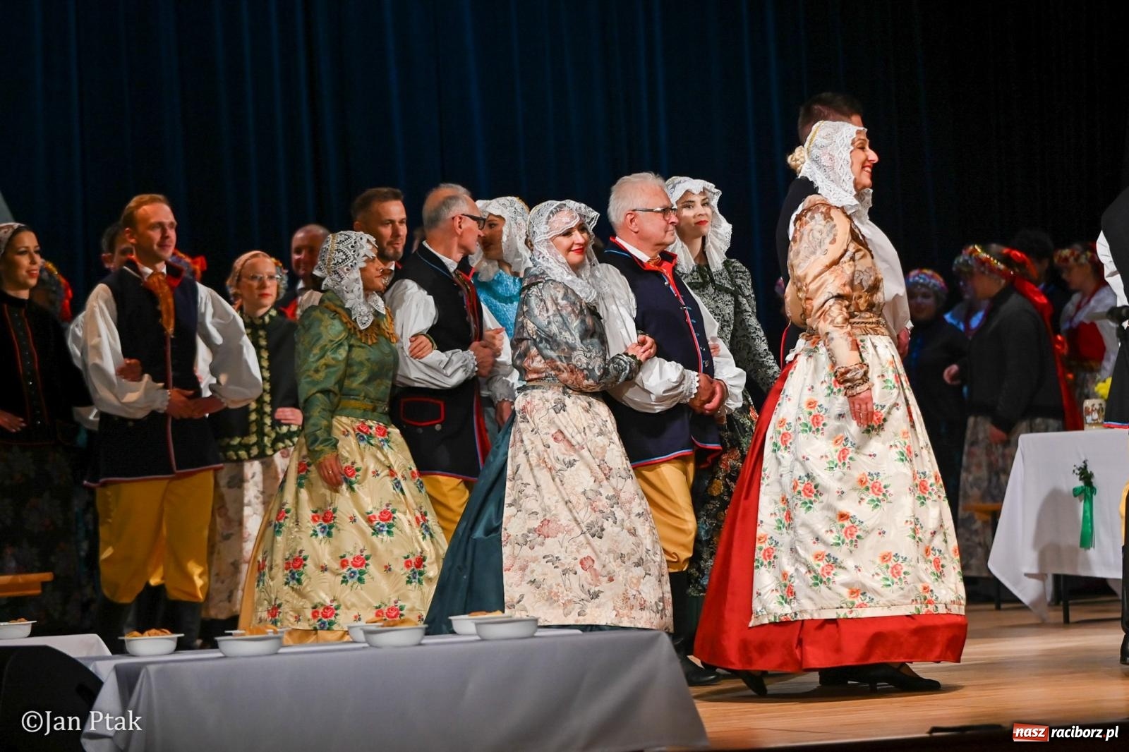 Zdjęcie w galerii na portalu naszraciborz.pl: Wesele Śląskie przyciągnęło tłumy do RCK [FOTO] wiadomości z regionu