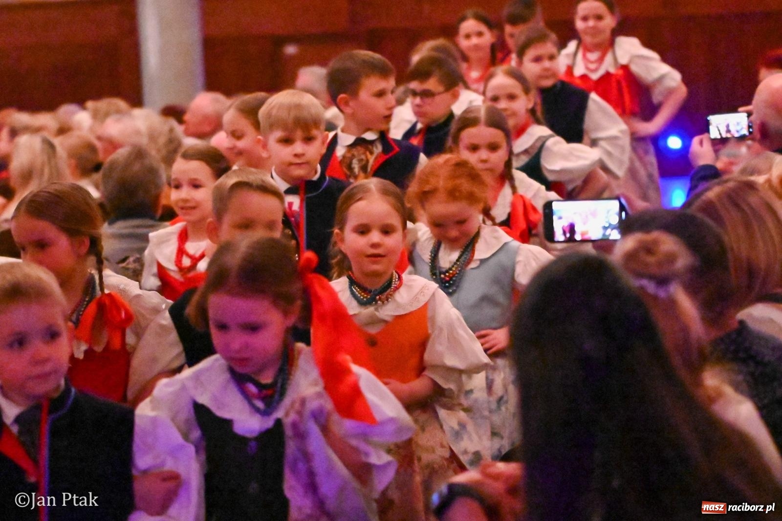 Zdjęcie w galerii na portalu naszraciborz.pl: Wesele Śląskie przyciągnęło tłumy do RCK [FOTO] wiadomości z regionu