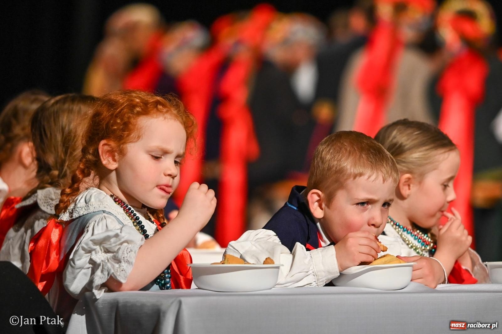 Zdjęcie w galerii na portalu naszraciborz.pl: Wesele Śląskie przyciągnęło tłumy do RCK [FOTO] wiadomości z regionu