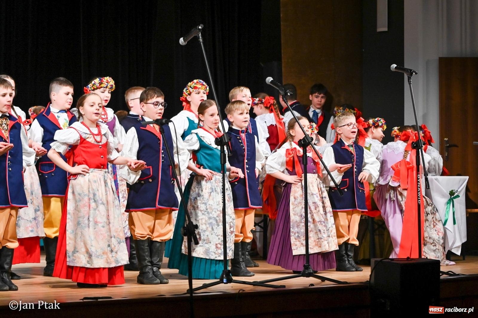 Zdjęcie w galerii na portalu naszraciborz.pl: Wesele Śląskie przyciągnęło tłumy do RCK [FOTO] wiadomości z regionu