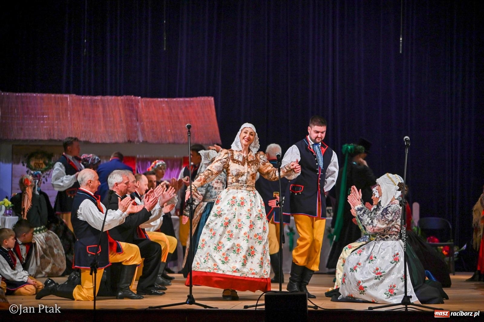 Zdjęcie w galerii na portalu naszraciborz.pl: Wesele Śląskie przyciągnęło tłumy do RCK [FOTO] wiadomości z regionu