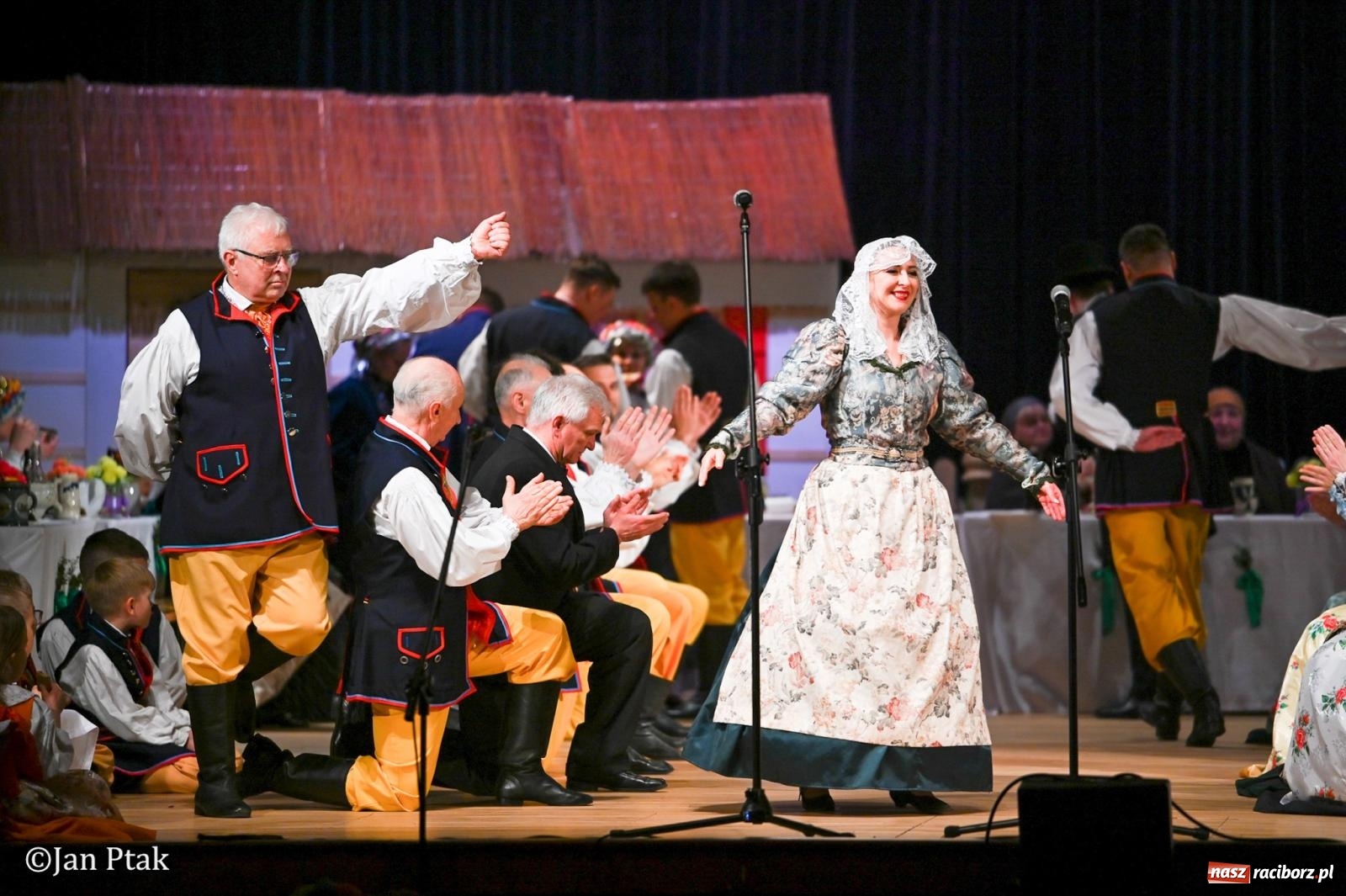 Zdjęcie w galerii na portalu naszraciborz.pl: Wesele Śląskie przyciągnęło tłumy do RCK [FOTO] wiadomości z regionu
