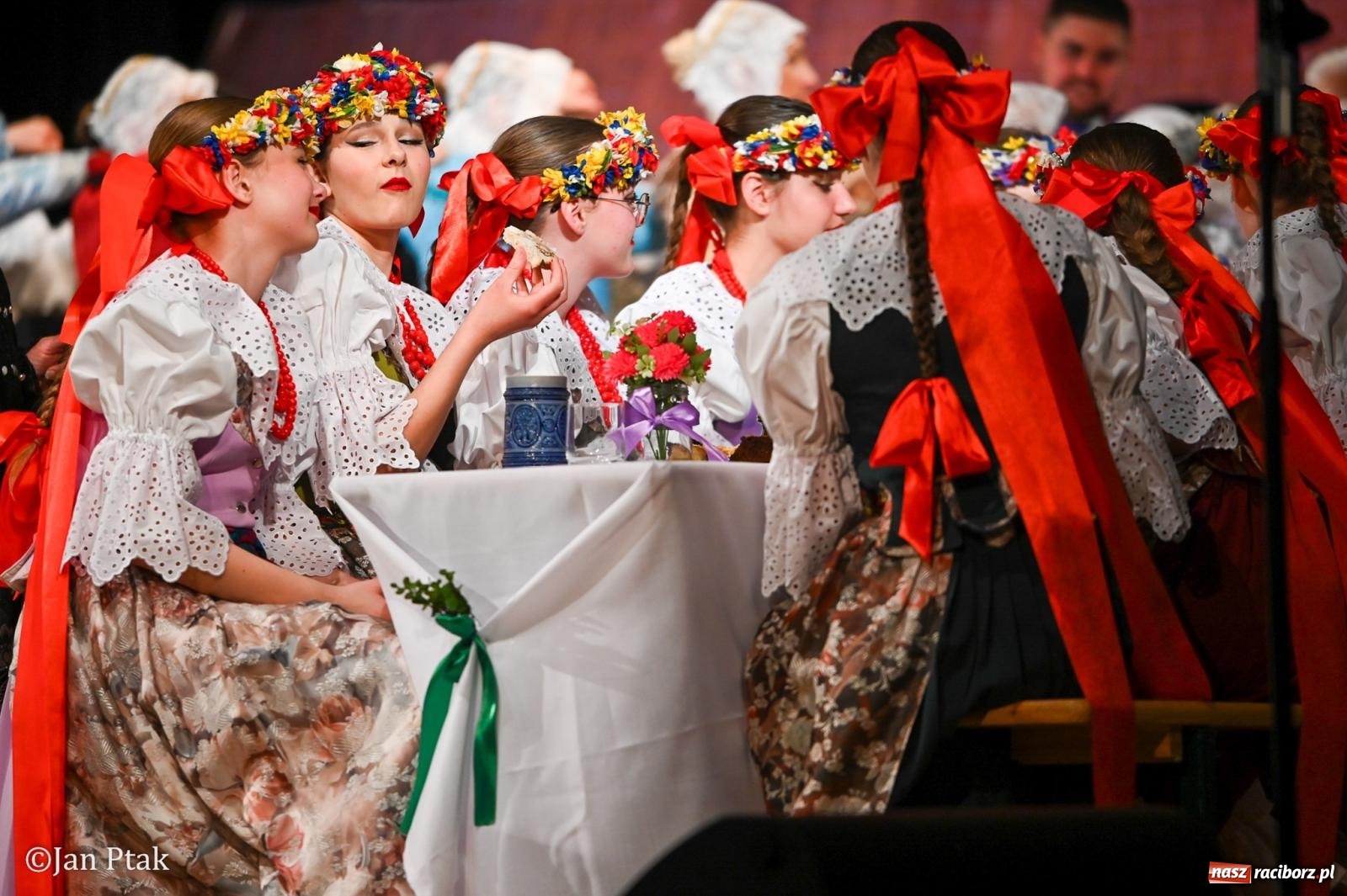Zdjęcie w galerii na portalu naszraciborz.pl: Wesele Śląskie przyciągnęło tłumy do RCK [FOTO] wiadomości z regionu