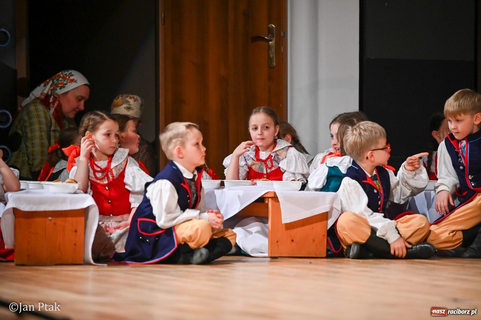 Zdjęcie w galerii na portalu naszraciborz.pl: Wesele Śląskie przyciągnęło tłumy do RCK [FOTO] wiadomości z regionu