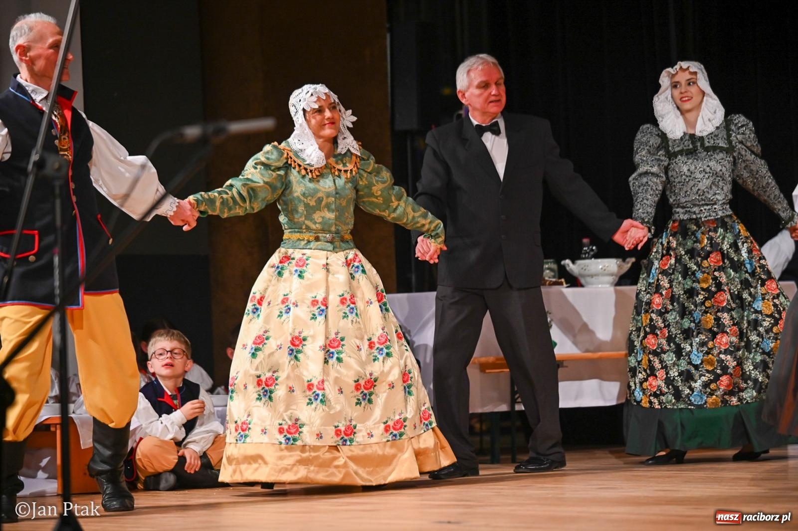 Zdjęcie w galerii na portalu naszraciborz.pl: Wesele Śląskie przyciągnęło tłumy do RCK [FOTO] wiadomości z regionu
