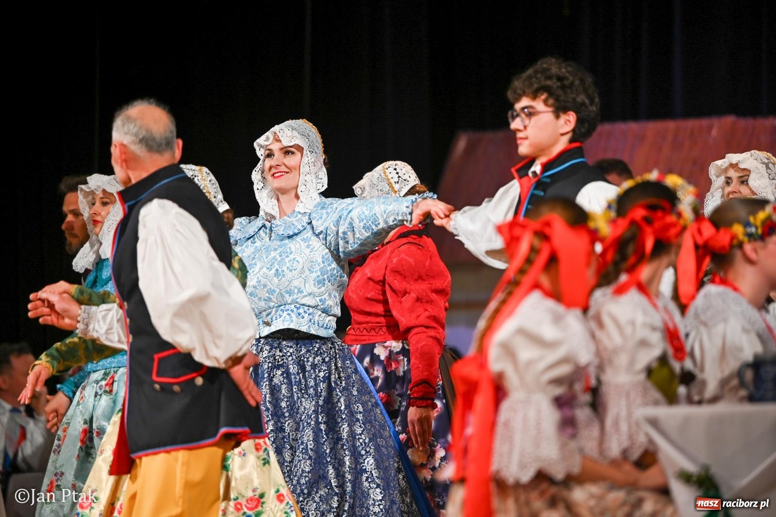 Zdjęcie w galerii na portalu naszraciborz.pl: Wesele Śląskie przyciągnęło tłumy do RCK [FOTO] wiadomości z regionu