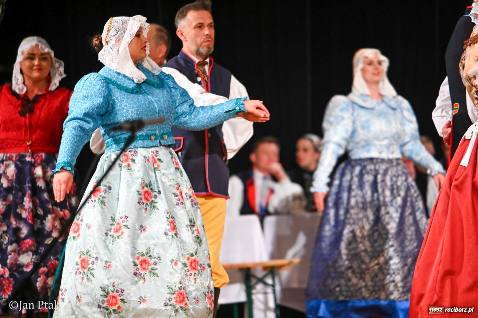 Zdjęcie w galerii na portalu naszraciborz.pl: Wesele Śląskie przyciągnęło tłumy do RCK [FOTO] wiadomości z regionu