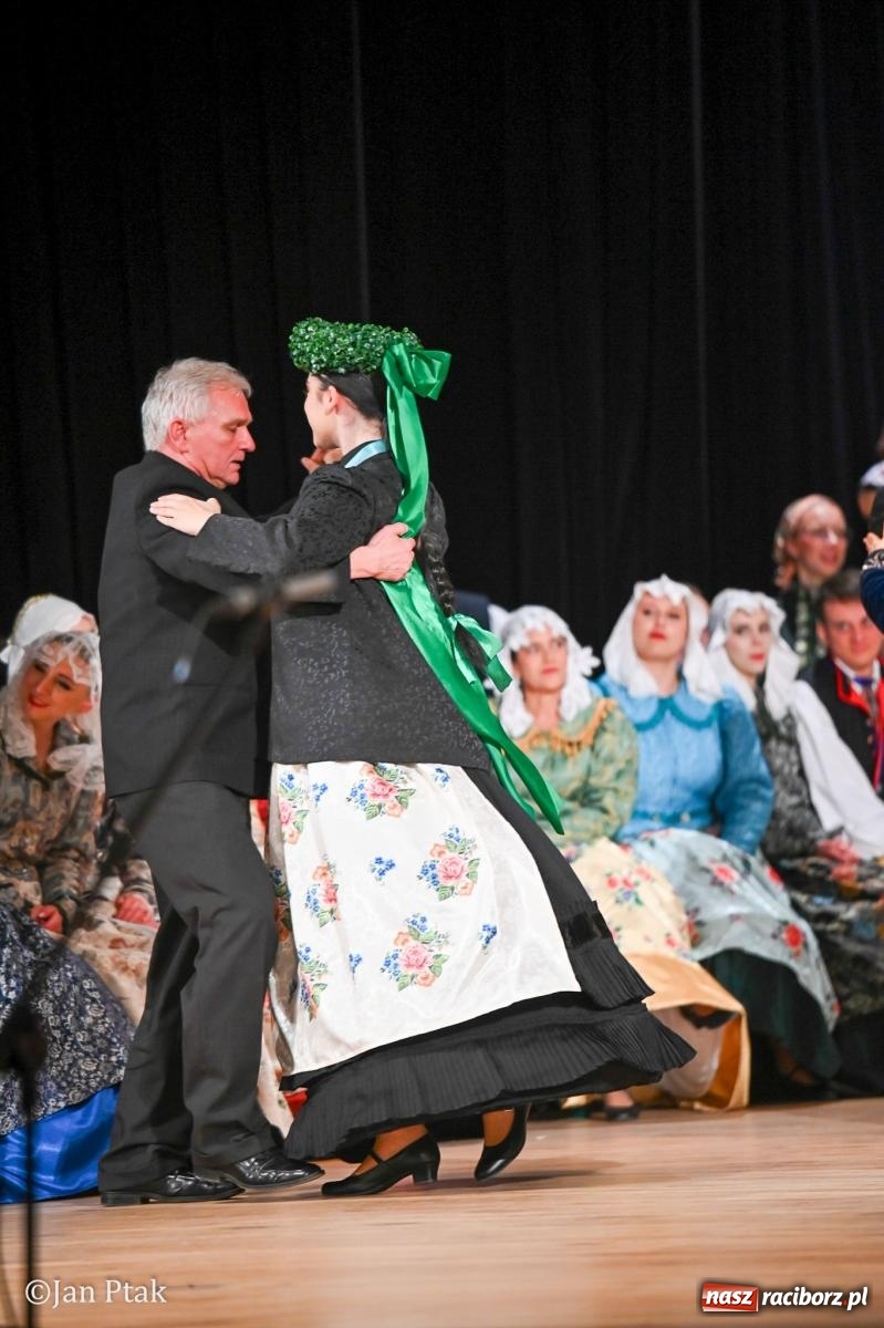 Zdjęcie w galerii na portalu naszraciborz.pl: Wesele Śląskie przyciągnęło tłumy do RCK [FOTO] wiadomości z regionu