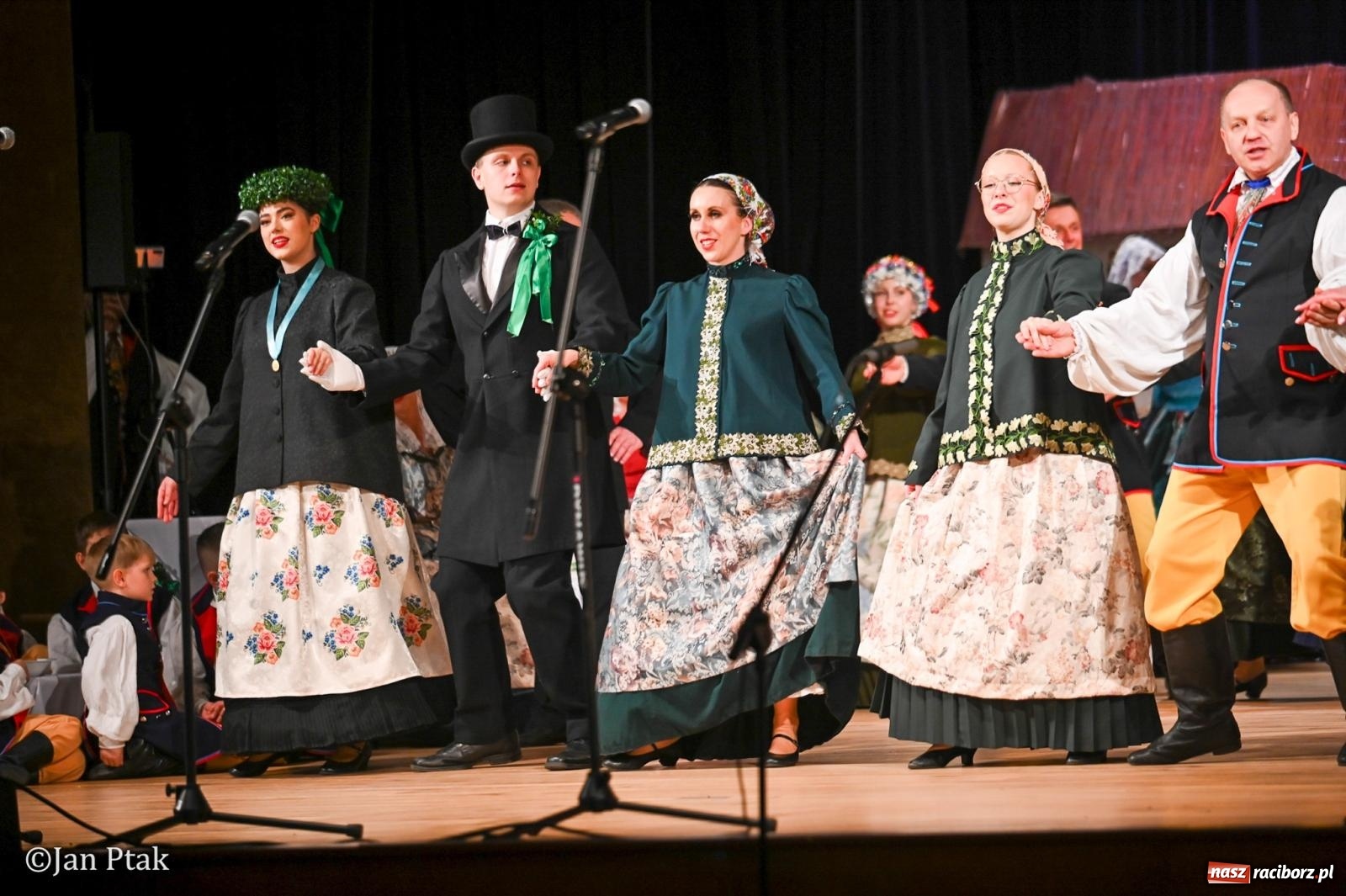 Zdjęcie w galerii na portalu naszraciborz.pl: Wesele Śląskie przyciągnęło tłumy do RCK [FOTO] wiadomości z regionu