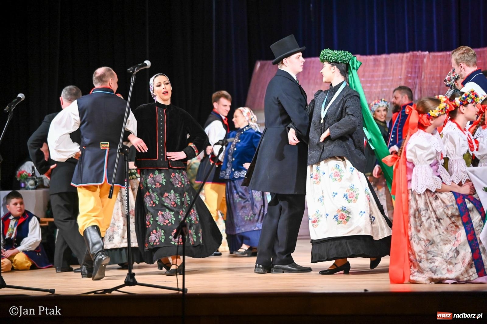 Zdjęcie w galerii na portalu naszraciborz.pl: Wesele Śląskie przyciągnęło tłumy do RCK [FOTO] wiadomości z regionu