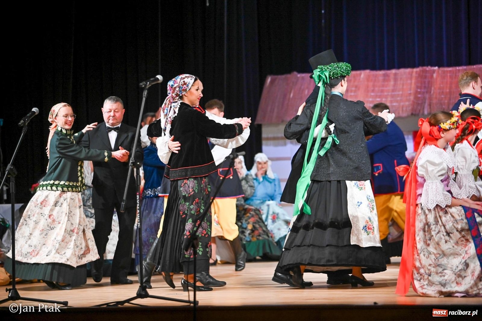 Zdjęcie w galerii na portalu naszraciborz.pl: Wesele Śląskie przyciągnęło tłumy do RCK [FOTO] wiadomości z regionu