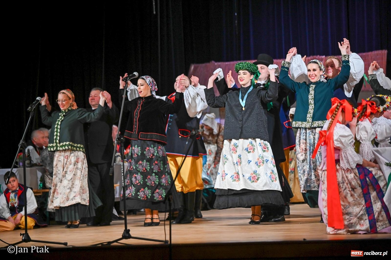 Zdjęcie w galerii na portalu naszraciborz.pl: Wesele Śląskie przyciągnęło tłumy do RCK [FOTO] wiadomości z regionu