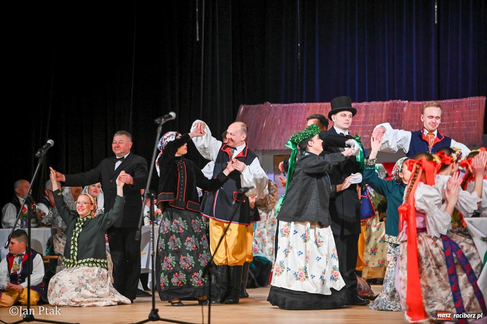 Zdjęcie w galerii na portalu naszraciborz.pl: Wesele Śląskie przyciągnęło tłumy do RCK [FOTO] wiadomości z regionu