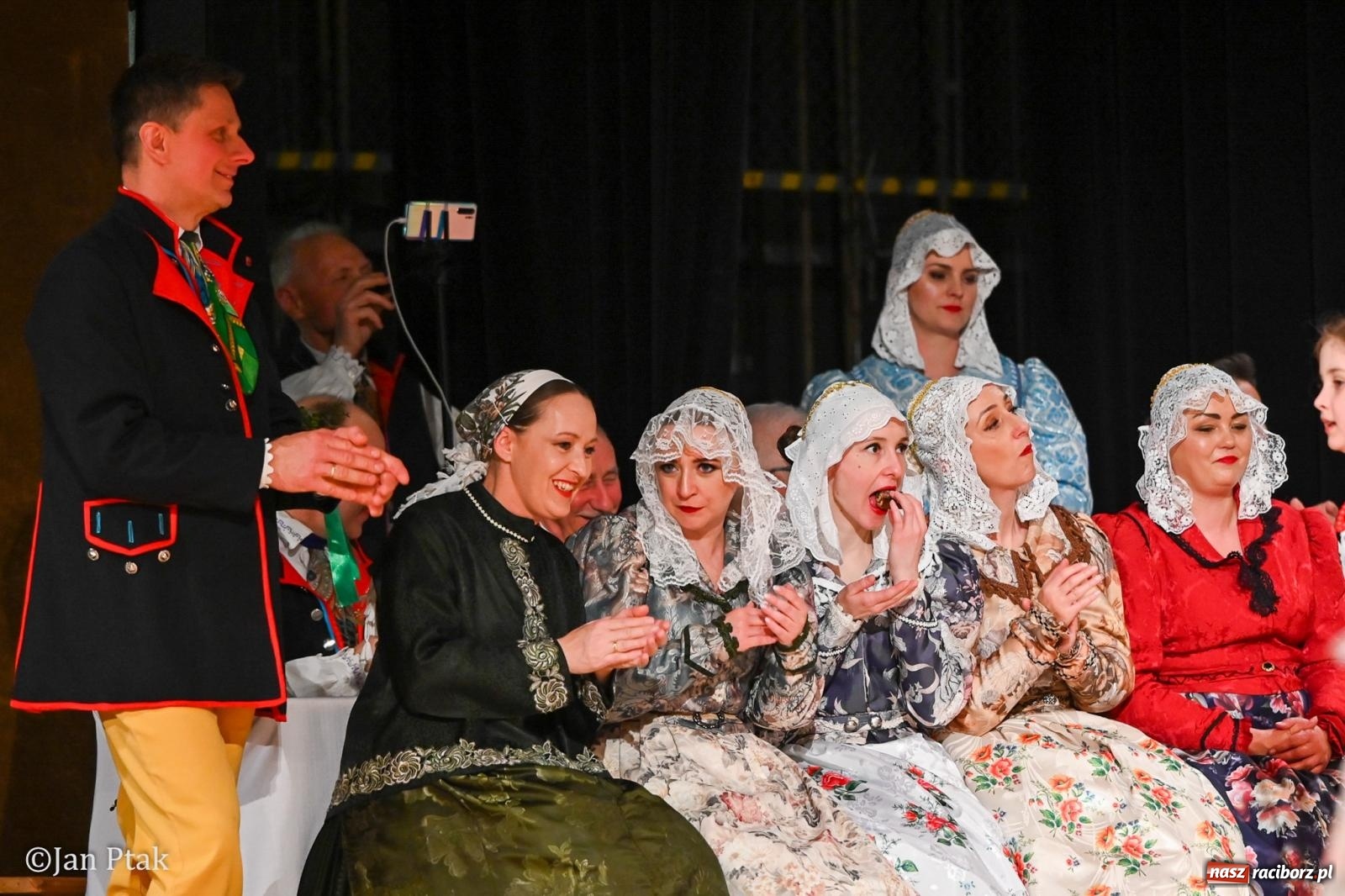 Zdjęcie w galerii na portalu naszraciborz.pl: Wesele Śląskie przyciągnęło tłumy do RCK [FOTO] wiadomości z regionu