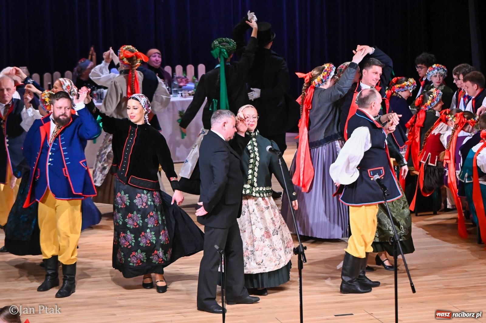 Zdjęcie w galerii na portalu naszraciborz.pl: Wesele Śląskie przyciągnęło tłumy do RCK [FOTO] wiadomości z regionu