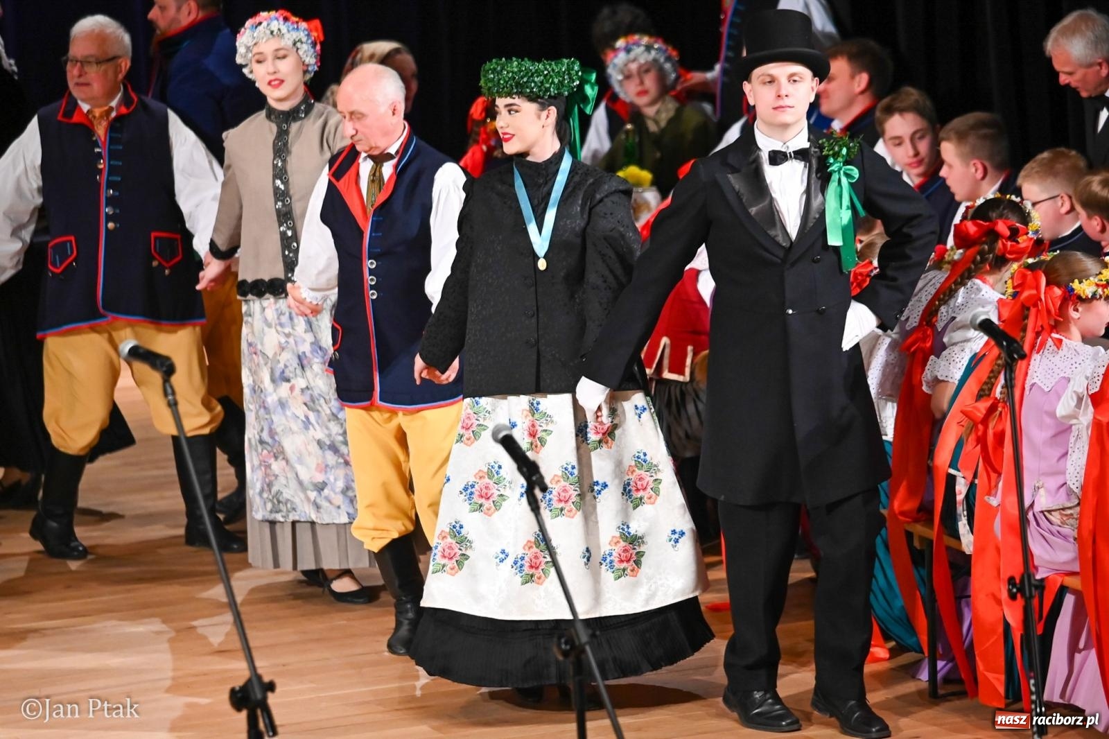 Zdjęcie w galerii na portalu naszraciborz.pl: Wesele Śląskie przyciągnęło tłumy do RCK [FOTO] wiadomości z regionu