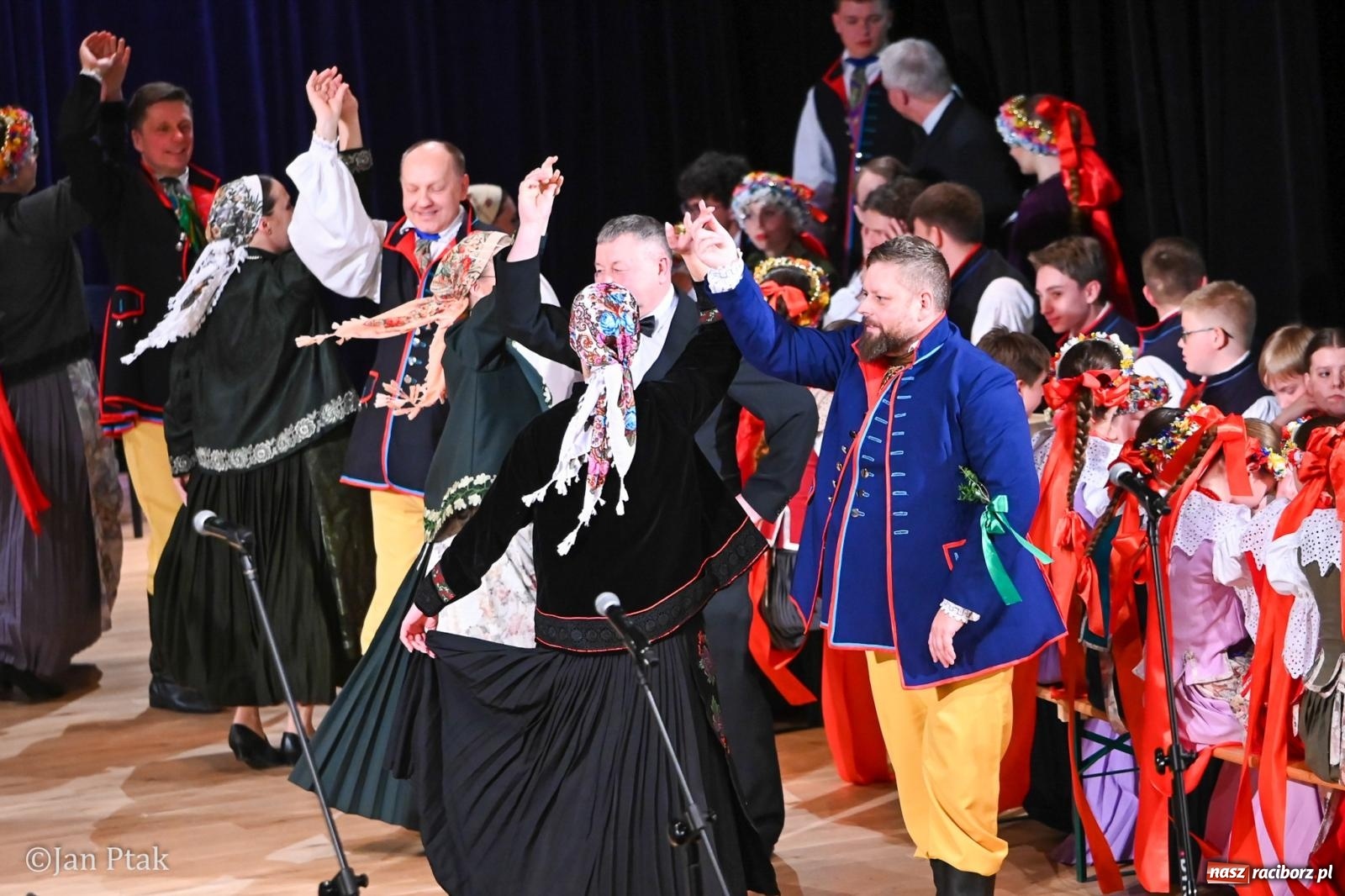 Zdjęcie w galerii na portalu naszraciborz.pl: Wesele Śląskie przyciągnęło tłumy do RCK [FOTO] wiadomości z regionu