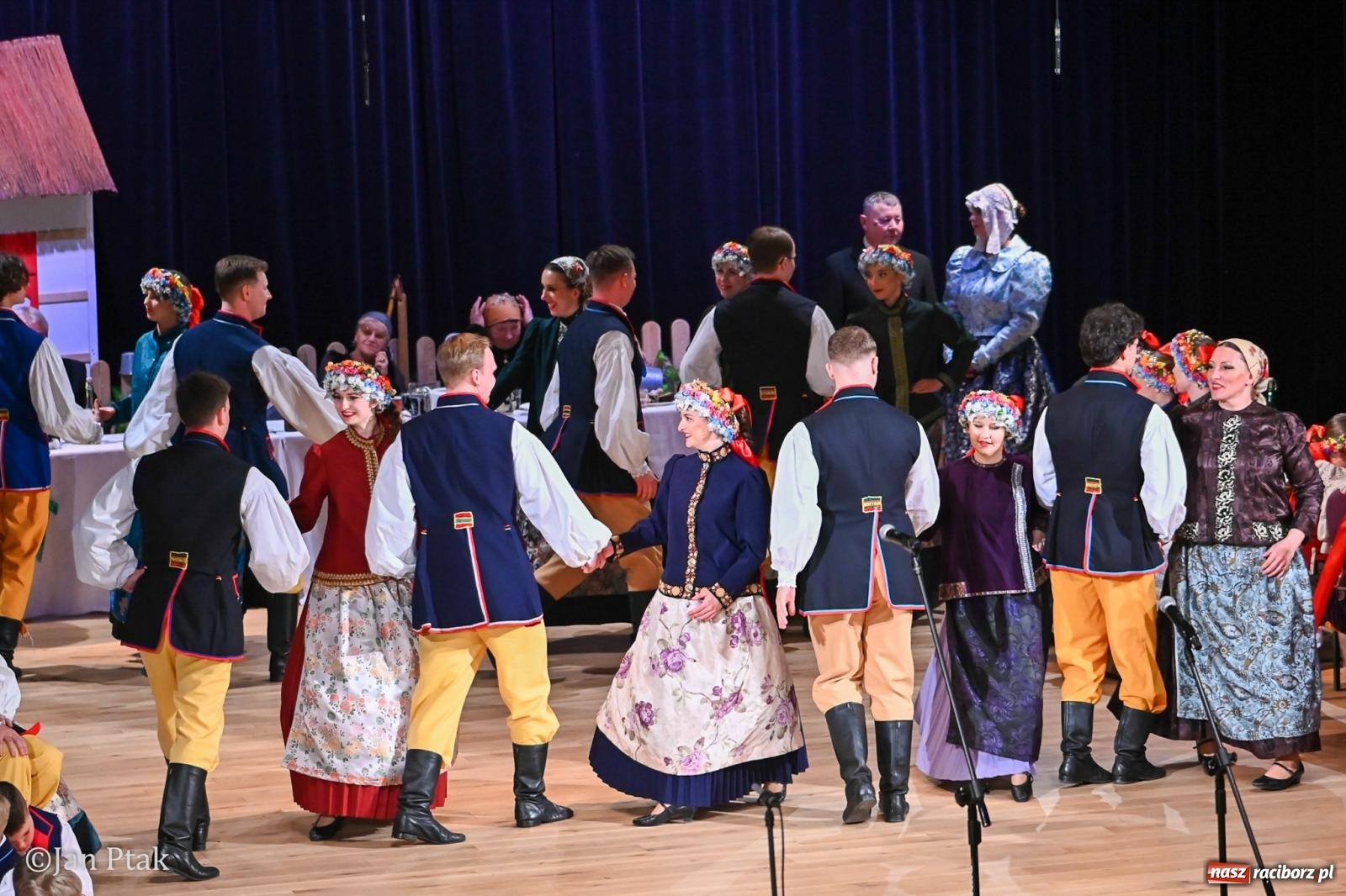 Zdjęcie w galerii na portalu naszraciborz.pl: Wesele Śląskie przyciągnęło tłumy do RCK [FOTO] wiadomości z regionu