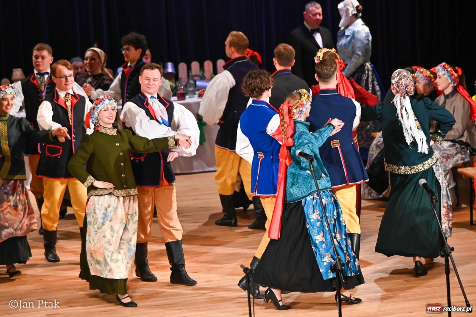Zdjęcie w galerii na portalu naszraciborz.pl: Wesele Śląskie przyciągnęło tłumy do RCK [FOTO] wiadomości z regionu