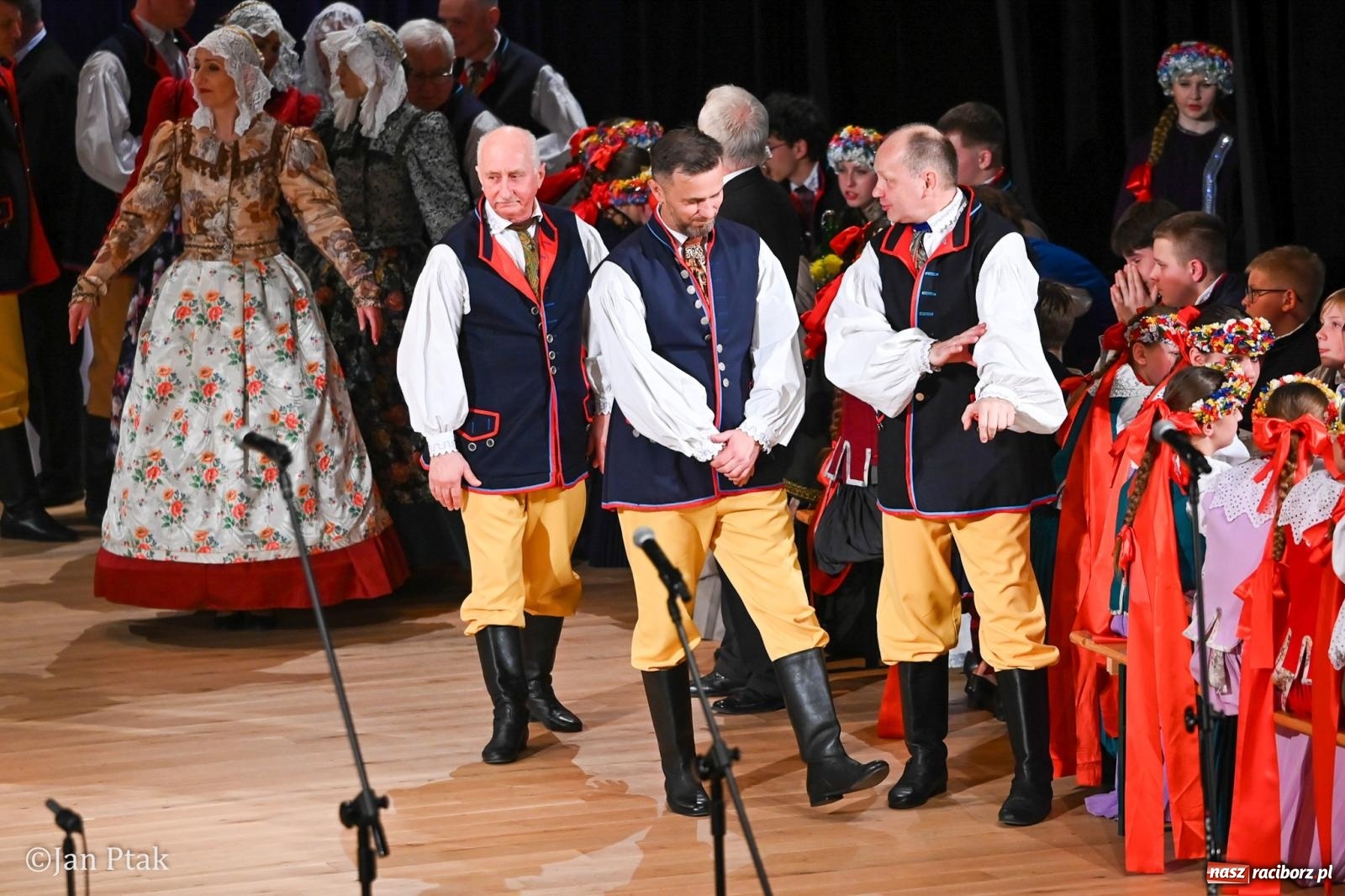 Zdjęcie w galerii na portalu naszraciborz.pl: Wesele Śląskie przyciągnęło tłumy do RCK [FOTO] wiadomości z regionu